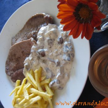 1210 filetes de ternera con salsa de setas Ternera con salsa de setas