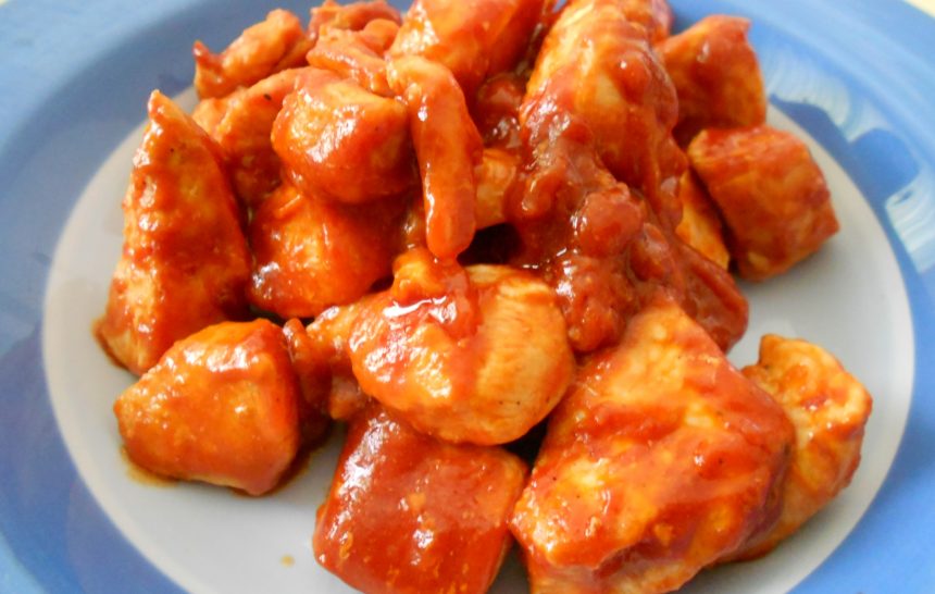 Pollo con tomate