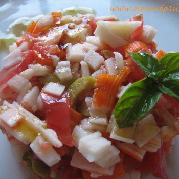 Tartar de tomate y surimi