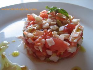 tartar-de-tomate-y-surimi