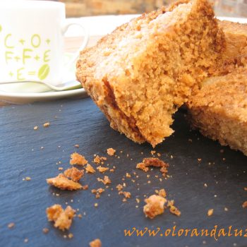 Bizcocho de manzana y limón Bizcocho de manzana y limón