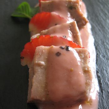 atun-fresco-con-fresas Atún fresco con fresas o el plato del hombre de la vida inexplicable