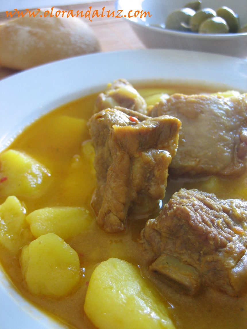 Guiso de costillas con patatas