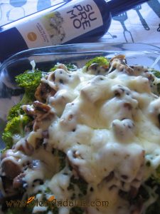 brocoli-con-champiñones-y-queso-gratinado