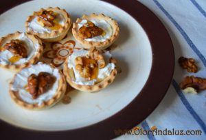 Canape-queso-nueces-miel