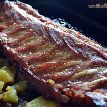 Costillar adobado al horno