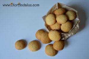 Galletas-de-jengibre-y-naranja