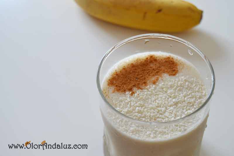 Batido de platano y coco