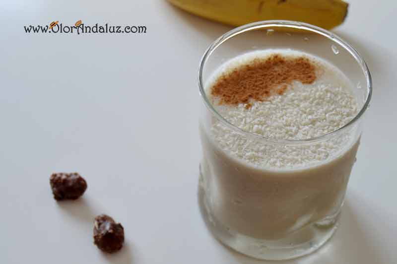 Batido de platano y coco